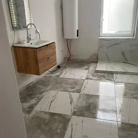 Appartement Digitaler Nomade à Zittau Extérieur photo